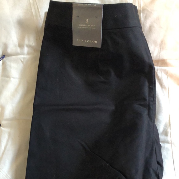 NWT Ann Taylor shorts - Picture 2 of 2